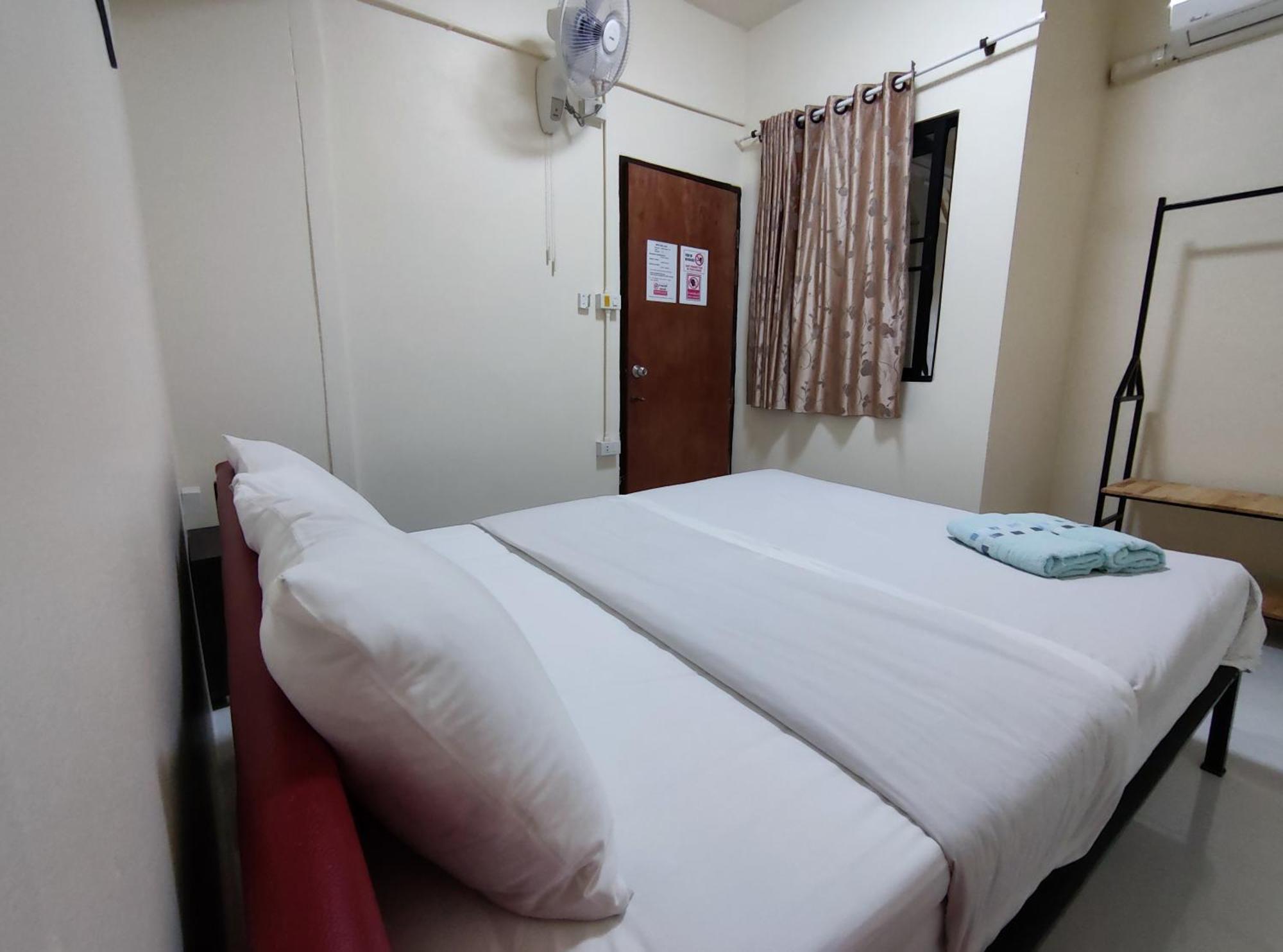168 Chiangmai Guesthouse Chiang Mai Buitenkant foto