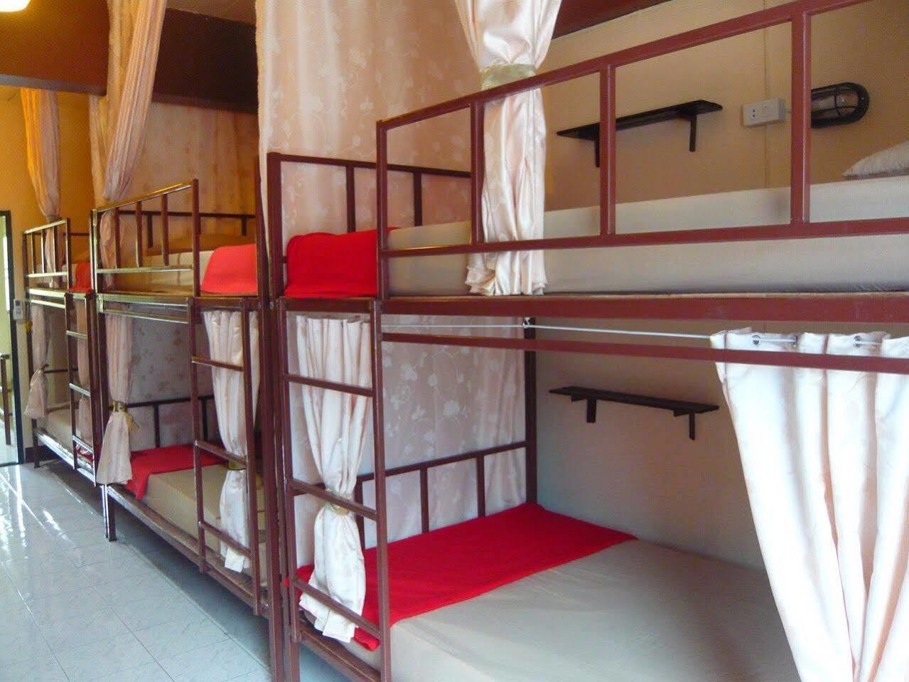 168 Chiangmai Guesthouse Chiang Mai Buitenkant foto